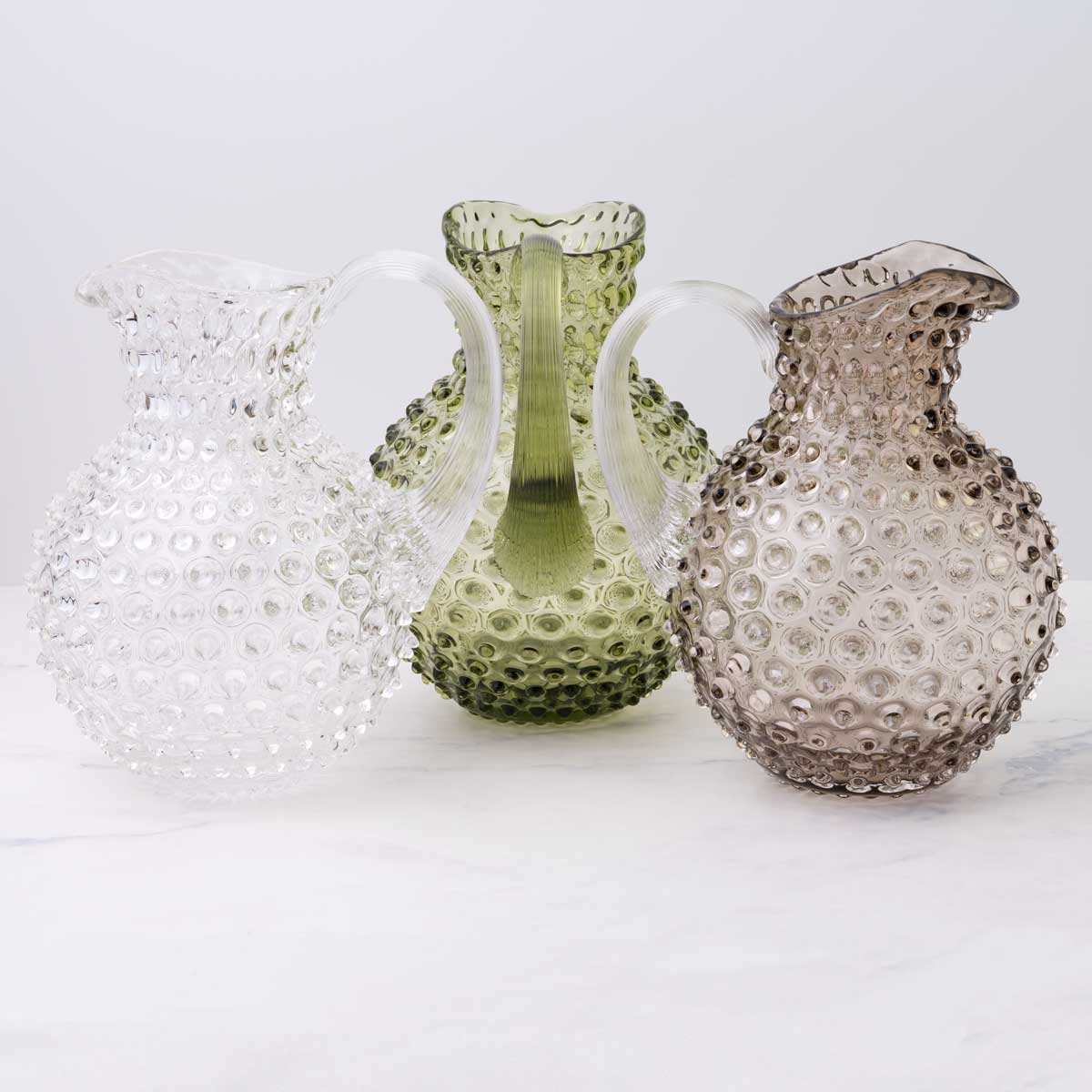 Anna-von-Lipa-3-karaffen-Wit,-groen,-cashmir-v3