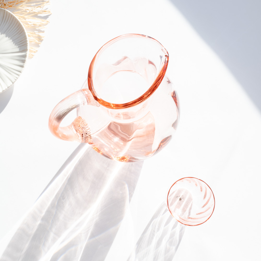 Anna von Lipa swirl karaf rosa