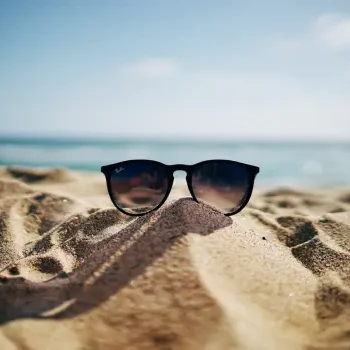summer sun beach gesloten