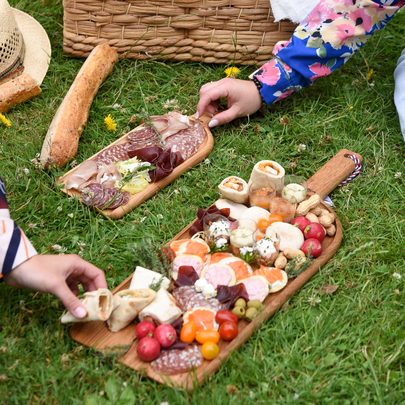 Le regal Pelle petite en large